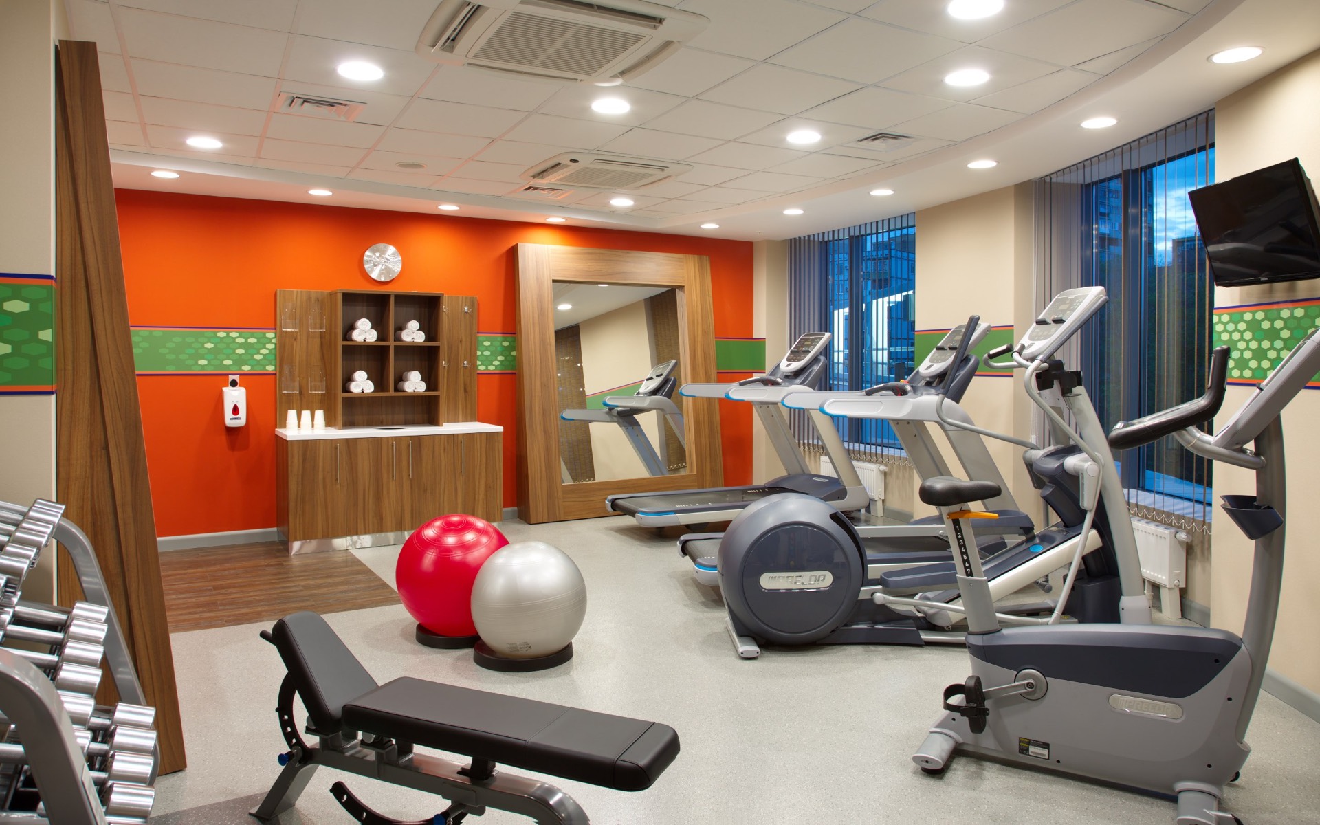 Фитнес-центр Hampton by Hilton